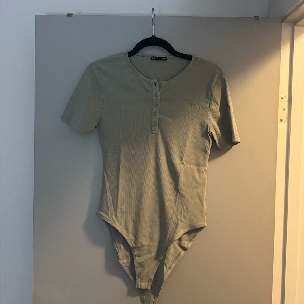 Zara Sage Green Short Sleeve Bodysuit
